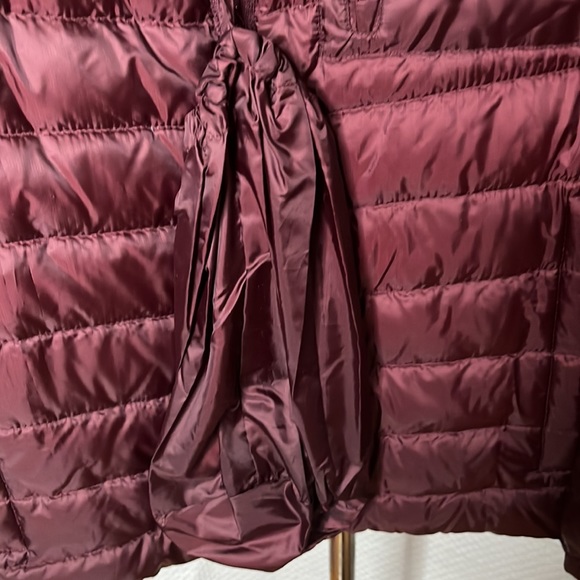 SPORTO puffer with bag to stuff it in great fro trips for packing 70 down - Picture 4 of 9